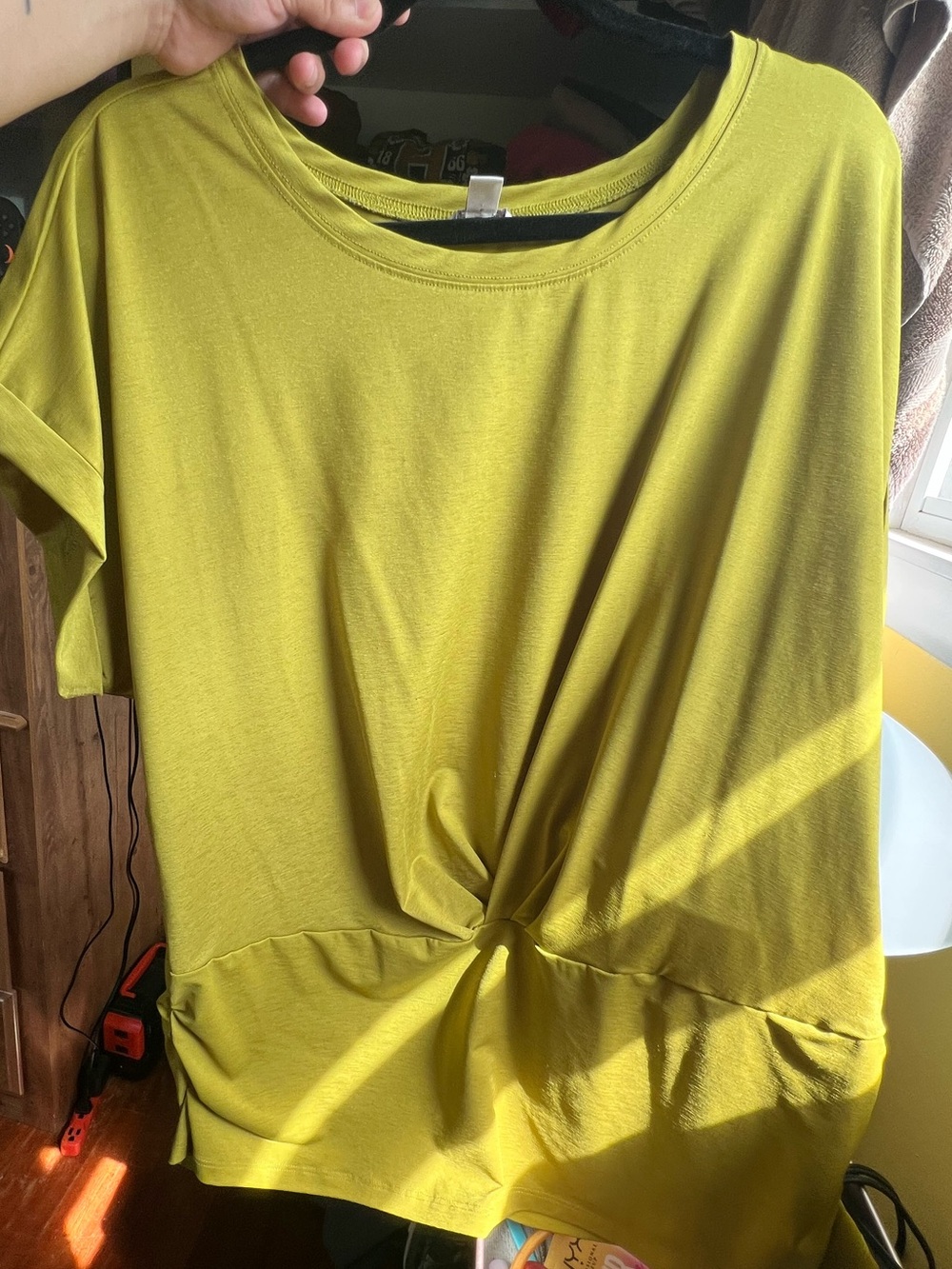 Women's Twist-Front Short Sleeve Top